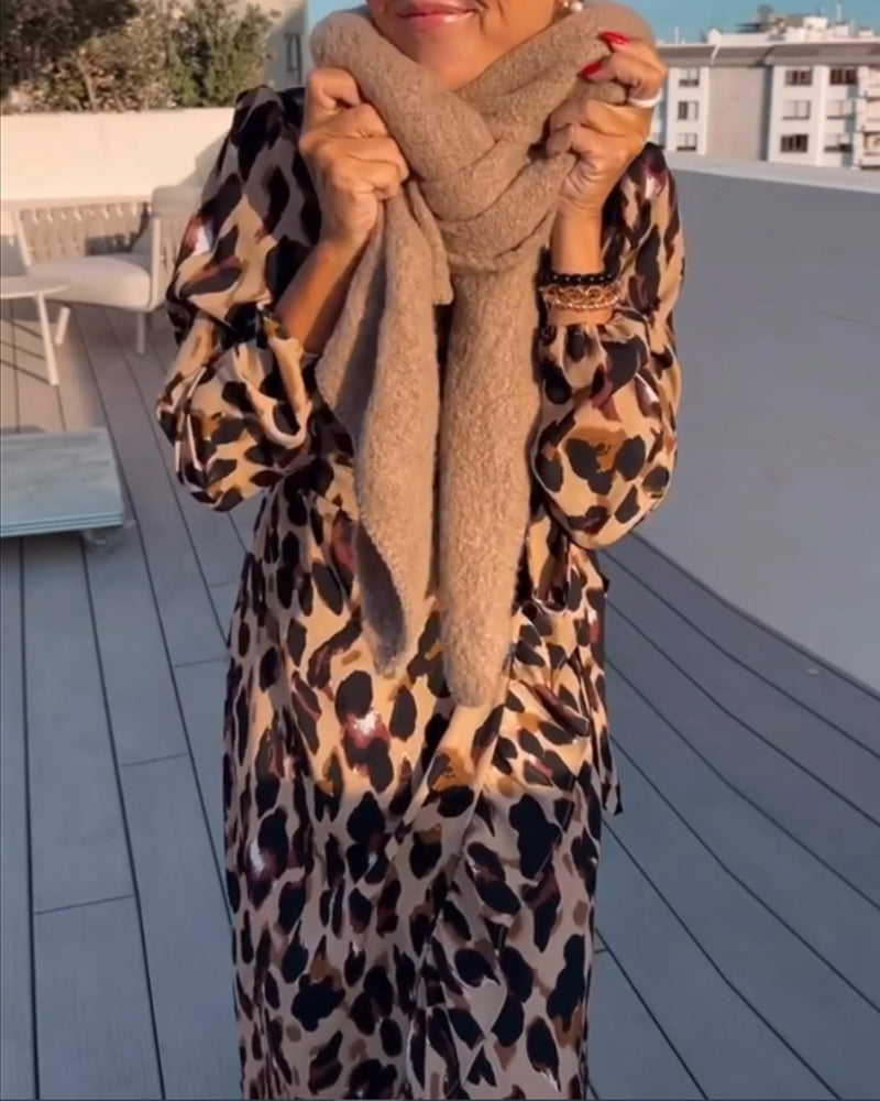 Jacelyn | Trendy V-hals Jurk met Luipaardprint voor Dames