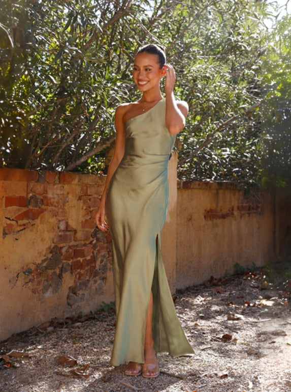 Myra | Satijnen One-Shoulder Maxi Jurk met Elegante Split
