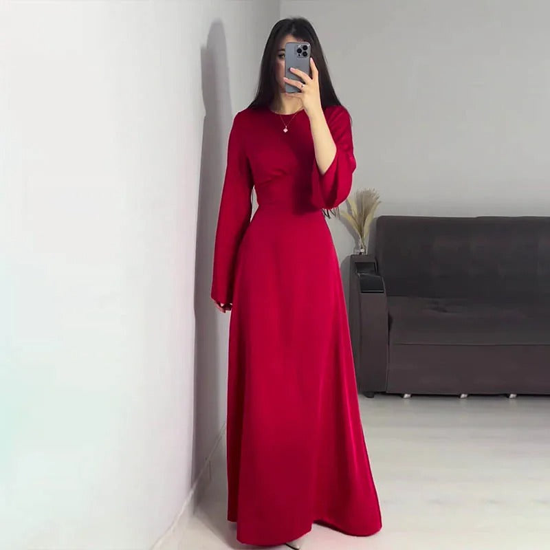 Ariana | Elegante lange satijnen damesjurk