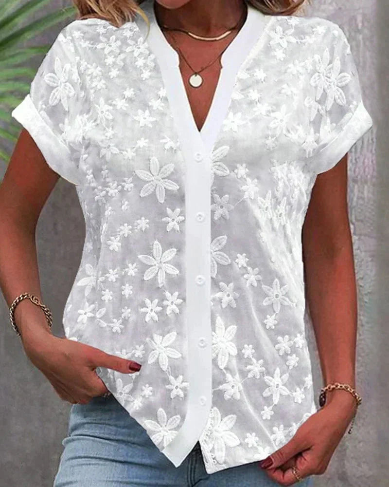 Liselot - Elegante witte kanten blouse voor dames